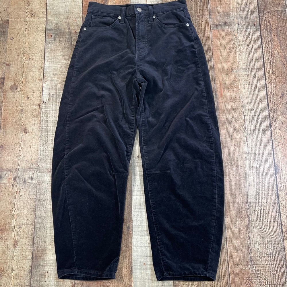 GAP Black Velvet Barrel Pants Size 00 / 24 Short High Rise Velour Balloon Leg